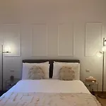Apartment Acasadiimma 5 Min Da Bocconi 3 Stops Duomo E Navigli Con Wifi E Balcone Milan