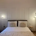 Acasadiimma 5 Min Da Bocconi 3 Stops Duomo E Navigli Con Wifi E Balcone Milan