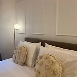 Acasadiimma 5 Min Da Bocconi 3 Stops Duomo E Navigli Con Wifi E Balcone Apartment *