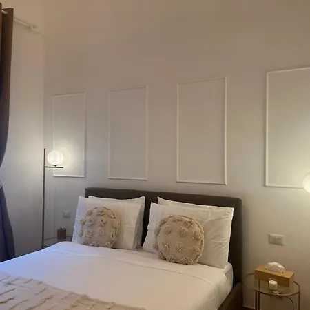 La Regina Delle Locazioni In Bocconi Apartment Milan