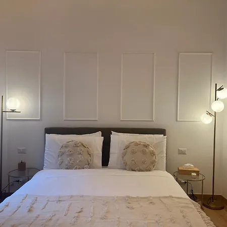 Apartment La Regina Delle Locazioni In Bocconi Milan