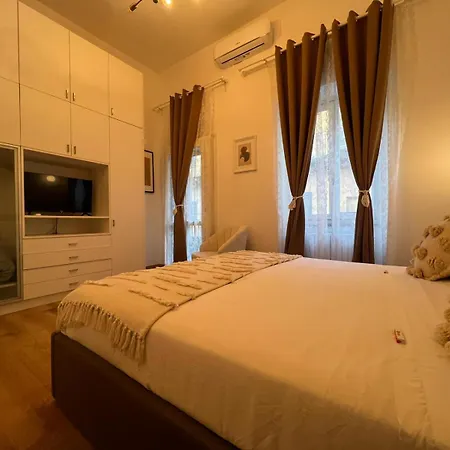 La Regina Delle Locazioni In Bocconi Apartamento Milão