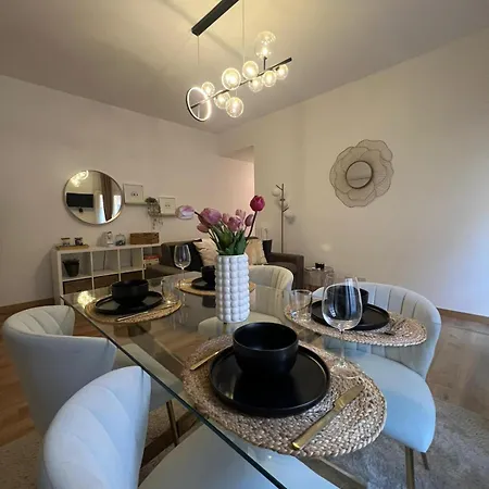 Apartment La Regina Delle Locazioni In Bocconi Milan