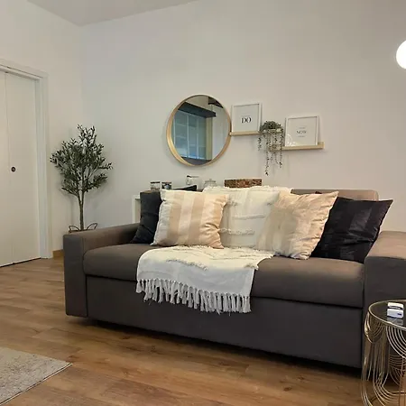 La Regina Delle Locazioni In Bocconi * Milan