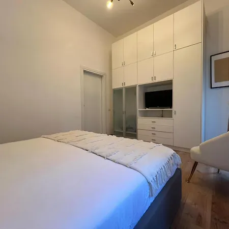 La Regina Delle Locazioni In Bocconi Apartment Milan